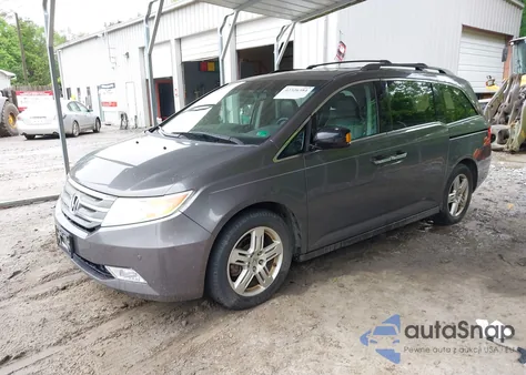 2011 Honda Odyssey Touring/Touring Elite z USA, uszkodzony, nr VIN 5FNRL5H93BB104596